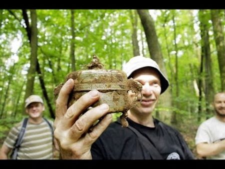 В КОРНЯХ ДЕРЕВА БЫЛ ВОТ ТАКОЙ СЮРПРИЗ!