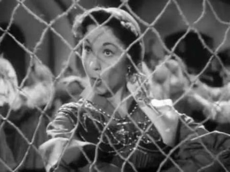 Лолита Торрес в эпизоде из фильма Возраст любви 1954г