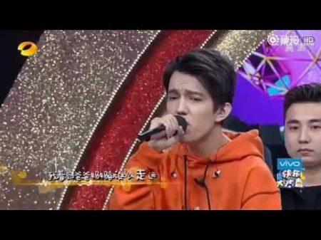 Димаш на шоу Happy Camp продемонстрировал свой диапазон