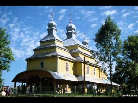 Деревяні храми церкви Турківщини