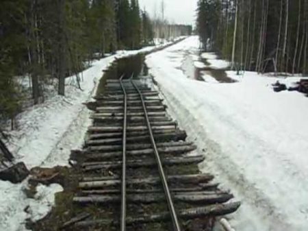 Зеленниковская УЖД Плавающий тепловоз