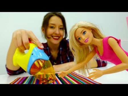 Видео для детей Веселая школа Барби наводит порядок