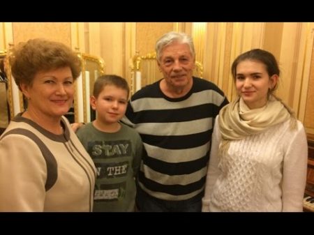 Волгодонские баянисты в Кремлёвском Дворце 25 02 2016г телесюжет