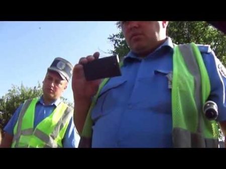 ДАІ Тисмениця Івано Франківськ клоуни підробляють на митниці обізвали водія неадекватним ГАИ ДАІ Тисмениця Івано Франківськ клоуни підробляють на митниці обізвали водія неадекватним ГАИ