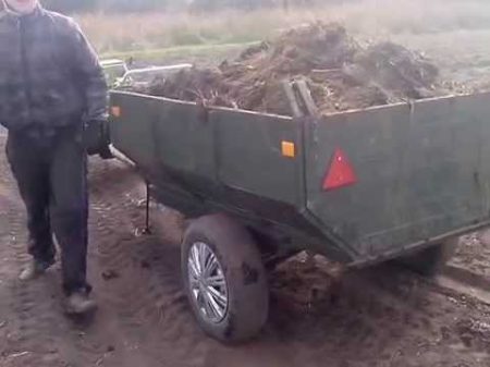 Причеп самоскид перевезення гною