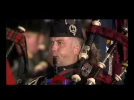 Moscow festival Kremlin Zorya 2007 Bagpipes Fireworks at the Red Square Amazing Grace