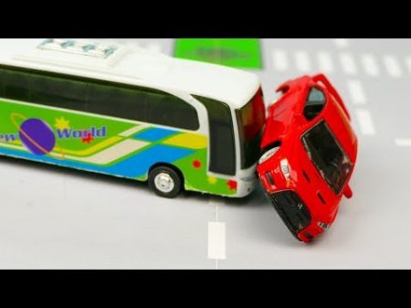 Мультик про машинки 227 серия Автобус Гоночная машина Полиция Авария Эвакуатор