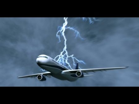 Lightning strikes on the plane Almaty Удар молнией в самолёт Алматы 飛行機に落雷 번개가 비행기에