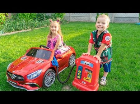 Melissa and Arthur pretend play with cars and ride on power wheels Compilation