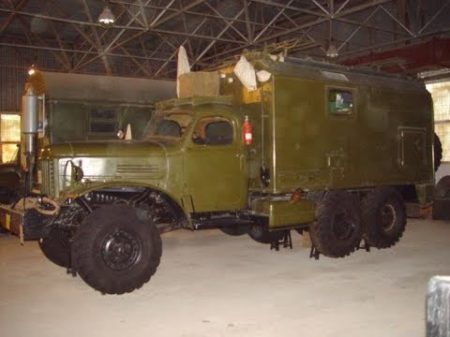 Боевая техника связи на складе хранения Military communication equipment in the warehouse storage