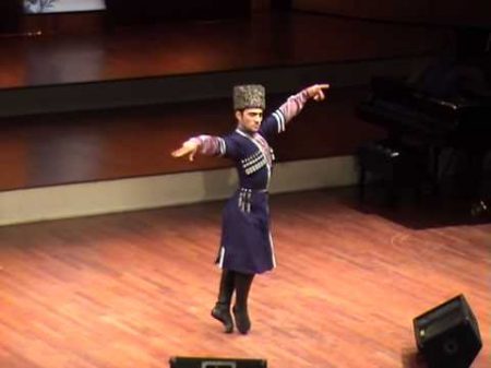 Чеченский танец Мансур Мусаев