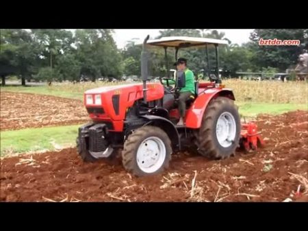 Five weeks tractor Belarus 421 was tested in extreme conditions in Indonesia