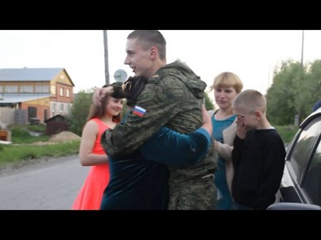 Русские солдаты НЕОЖИДАННО возвращаются домой