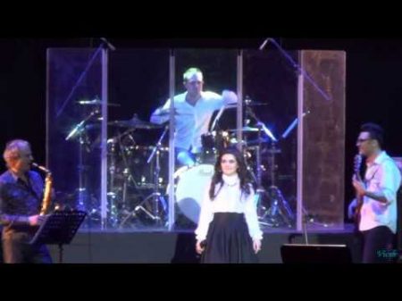 Дина Гарипова в КЗ Crocus City Hall 18 03 2014 Сольный концерт