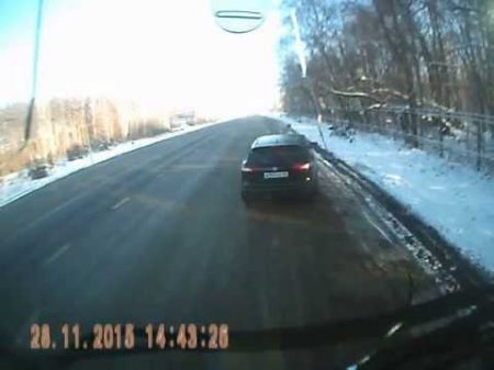 ДОРОЖНЫЕ БАНДЮКИ Тамбовская область Новая Ляда вымогают деньги на IX35 н147ср68 ДОРОЖНЫЕ БАНДЮКИ Тамбовская область Новая Ляда вымогают деньги на IX35 н147ср68