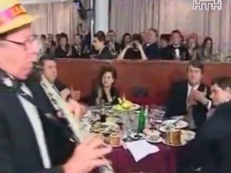 молодой Порошенко на дне рождения Кучмы 2000 г