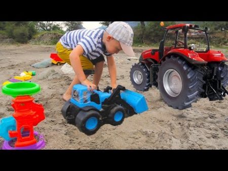 Играем в ОГРОМНОЙ песочнице с синим трактором и краcным трактором