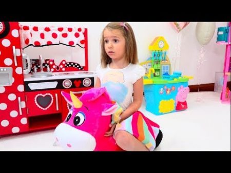Катя и игрушки для девочек