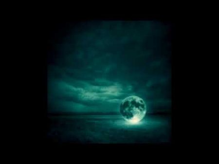 Два мистика Луна в облаках