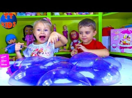SUPER GROSS! SUPER GOOEY! Giant Noise Putty Slime Yaroslava Little Boy Видео для детей Tiki Taki