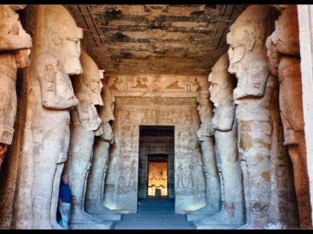 Эксперты не верят своим глазам Что было до Египта и КТО катался на бульдозере до нашей эры