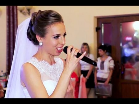 Веснянка наречена співає в день свого весілля