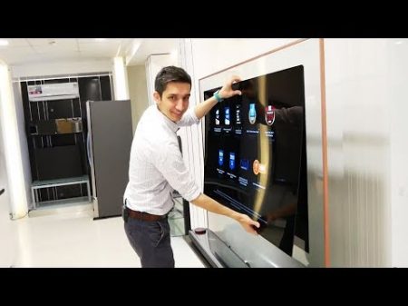 Отклеиваем от стены телевизор обои LG OLED W