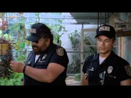 Супер полицейские Майами комедия 1985
