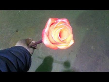 Ковка розы