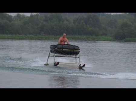 МатрасоЛыжеКрыл буксируемое средство использующее поверхностно скользящее водное крыло