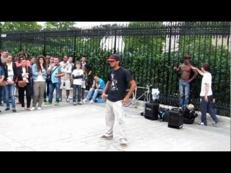 уличный танец в Париже Street Dance in Paris