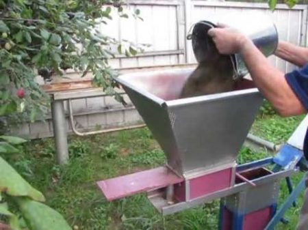 Изготовление кирпича в домашних условиях Mini brick plant with their own hands