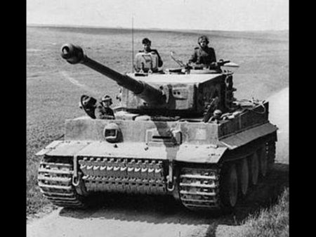 Танк Тигр Panzerkampfwagen VI Tiger I Ausf E