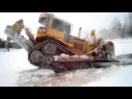 бульдозер против воды