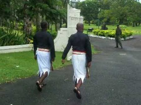 Смена караула короля Фиджи Фиджи Сува