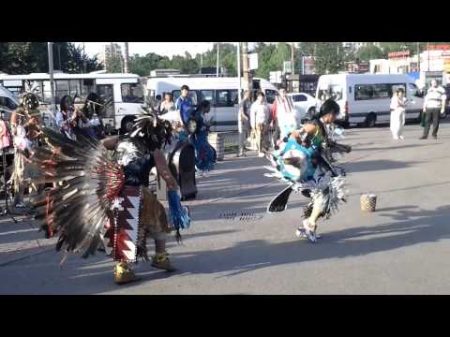 Танцующие индейцы в Питере Pakarina 07 06 2013