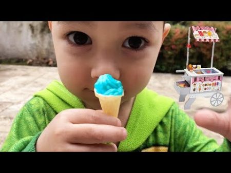 Pretend play with food cart Kid selling tiny ice cream Johny Johny yes papa Compilation