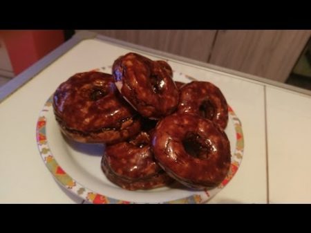 Печени Донъти Глазирани с Шоколад Baked Donuts with Chocolate Glaze