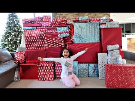 Christmas Morning Tiana And Family Opening Presents Toys AndMe Special
