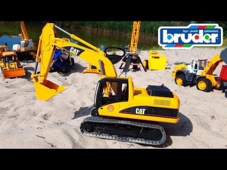 Машины Bruder Большой экскаватор на пляже CAT Распаковка Видео для детей BruderToy