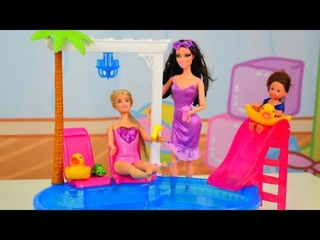 Барби в Бассейне Barbie и домашние животные