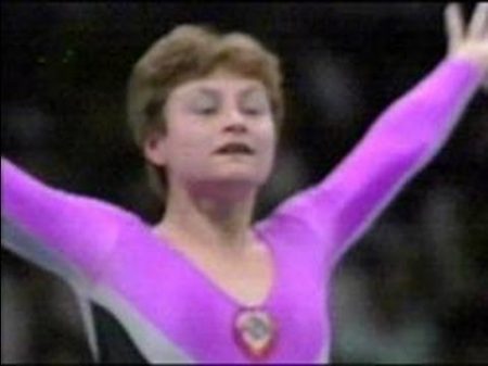 In Memoriam Yelena Shushunova 1969 2018 vs Silivas back to back perfect 10s 88 Olympic Games