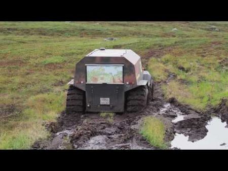 Вездеход Шерп засадили дважды Russian ATV Sherp stuck down twice in Russian mud in swampy tundra