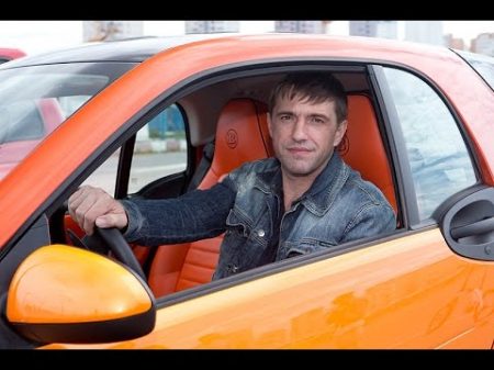 Актер Владимир Вдовиченков в Смарте возит велосипед