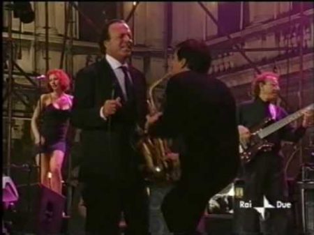 Julio Iglesias Me va me va